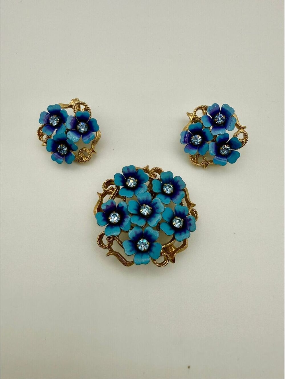 Vintage Avon Forget-Me-Not Brooch & Clip Earrings Set